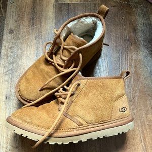 SOLD ON DEPOP UGG Neumel Boots